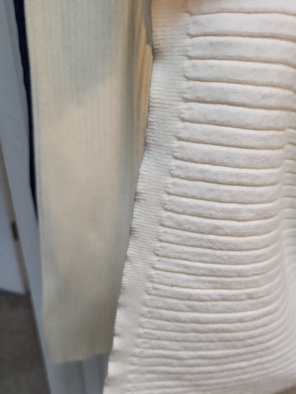 Cream Ribbed Longline Button-Front Sweater / Pant Set - Picture 6 of 7